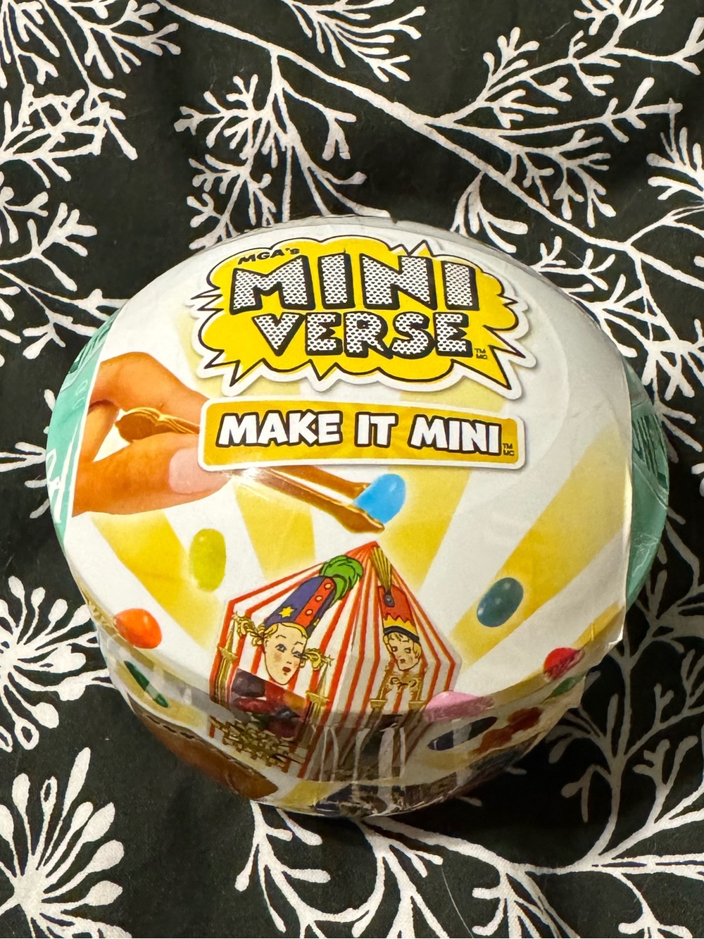 MGA Miniverse Make it Mini honeydukes Series
